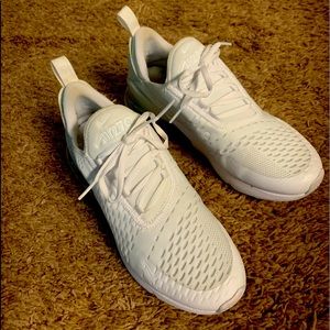 6.5 Y white nike air max shoes - fits size 8 W